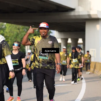 Runner Photo 6366785