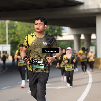 Runner Photo 6366790