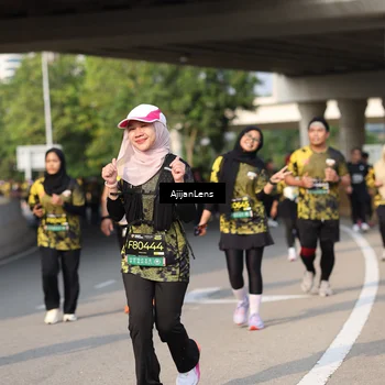 Runner Photo 6366807