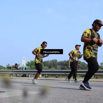 Runner Photo 6366823
