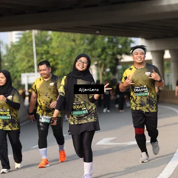 Runner Photo 6366830