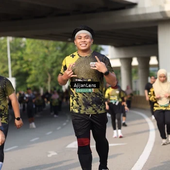 Runner Photo 6366867