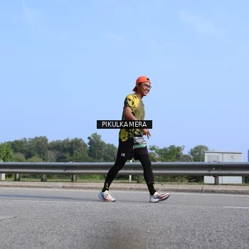 Runner Photo 6366880