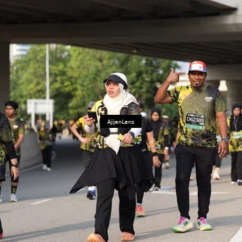 Runner Photo 6366894