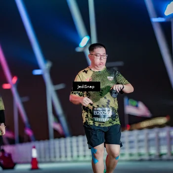 Runner Photo 6366995