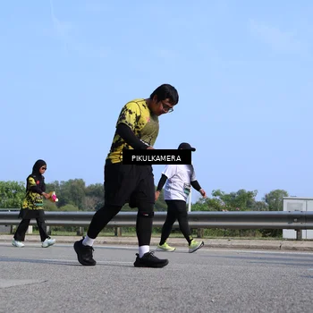 Runner Photo 6367021