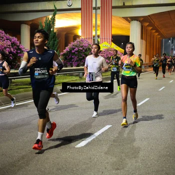 Runner Photo 6367022