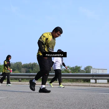 Runner Photo 6367027