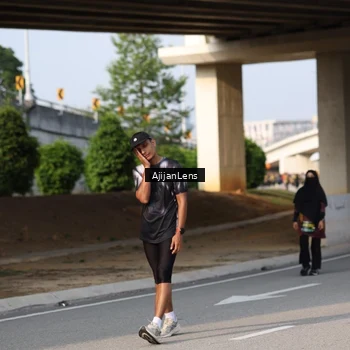 Runner Photo 6367075