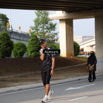 Runner Photo 6367080