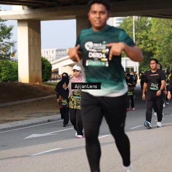Runner Photo 6367083