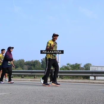 Runner Photo 6367094
