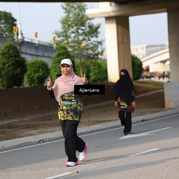 Runner Photo 6367147