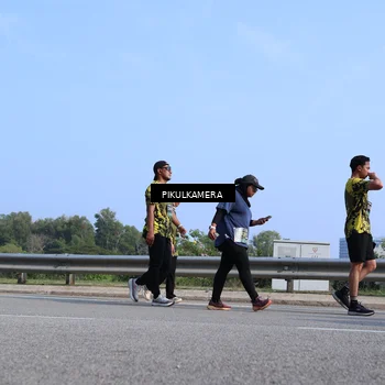 Runner Photo 6367164