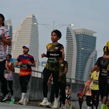 Runner Photo 6367178