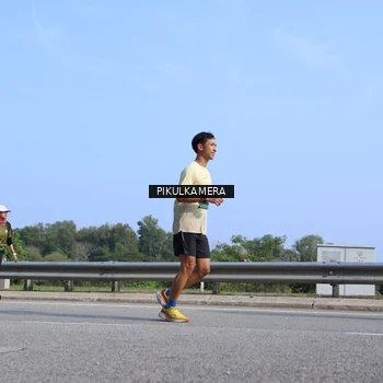 Runner Photo 6367231