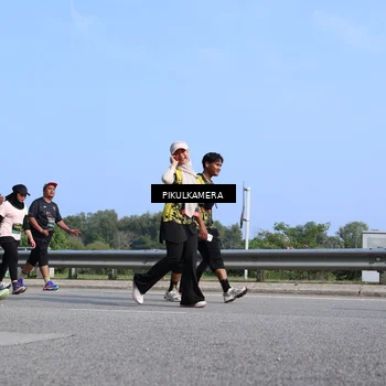 Runner Photo 6367251
