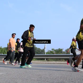 Runner Photo 6367296