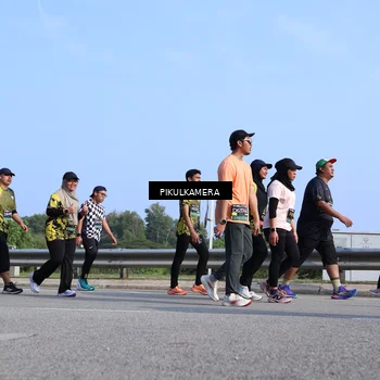 Runner Photo 6367313