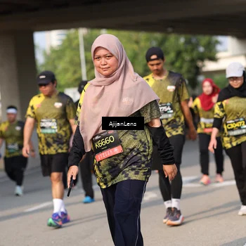 Runner Photo 6367323