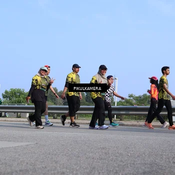 Runner Photo 6367339