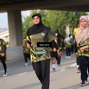 Runner Photo 6367341