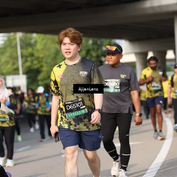 Runner Photo 6367410
