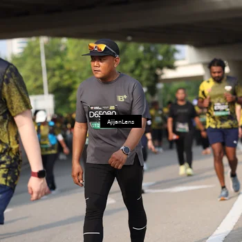 Runner Photo 6367423