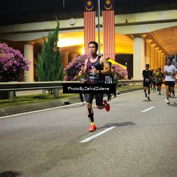 Runner Photo 6367427