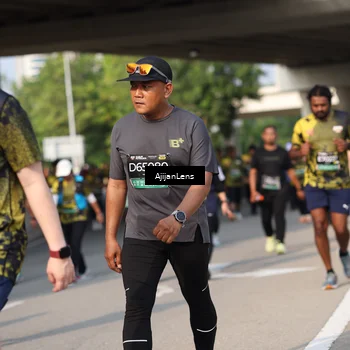 Runner Photo 6367433