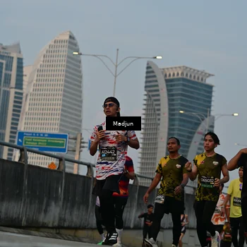 Runner Photo 6367438