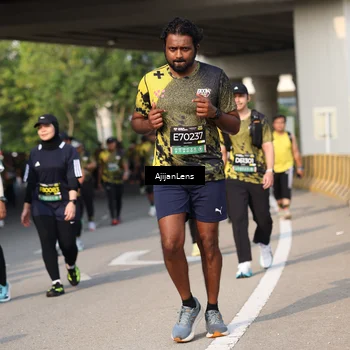 Runner Photo 6367478