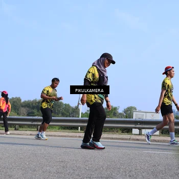 Runner Photo 6367486