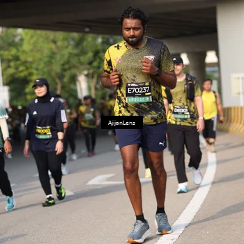 Runner Photo 6367488