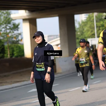 Runner Photo 6367511