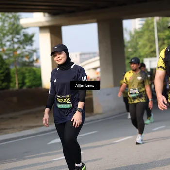 Runner Photo 6367525
