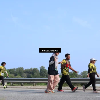 Runner Photo 6367552