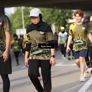 Runner Photo 6367555