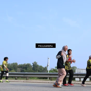 Runner Photo 6367566
