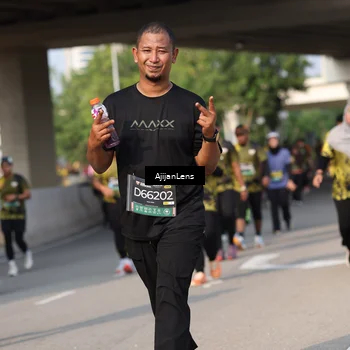 Runner Photo 6367591