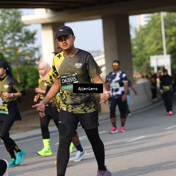Runner Photo 6367677