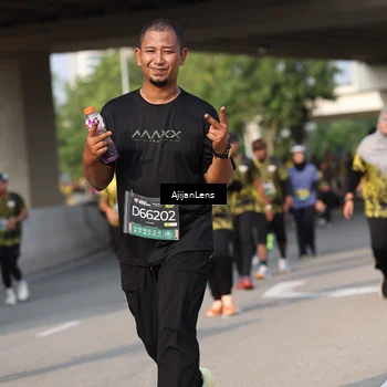 Runner Photo 6367793