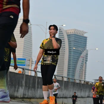 Runner Photo 6367830