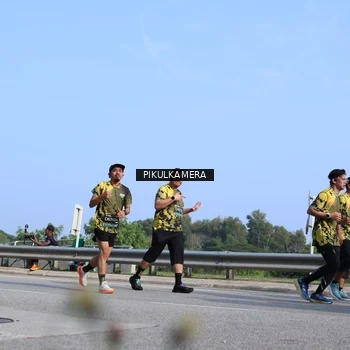 Runner Photo 6367850