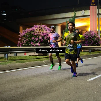 Runner Photo 6367881
