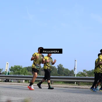Runner Photo 6367888