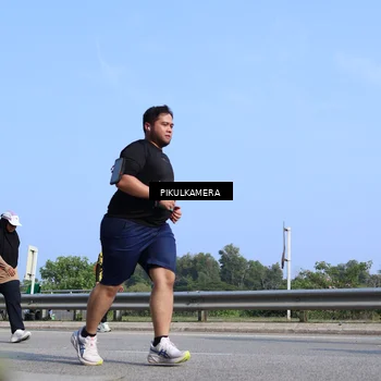 Runner Photo 6367907