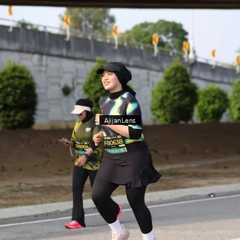 Runner Photo 6368046