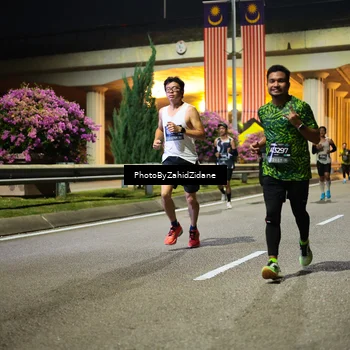 Runner Photo 6368082