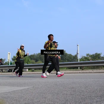 Runner Photo 6368114